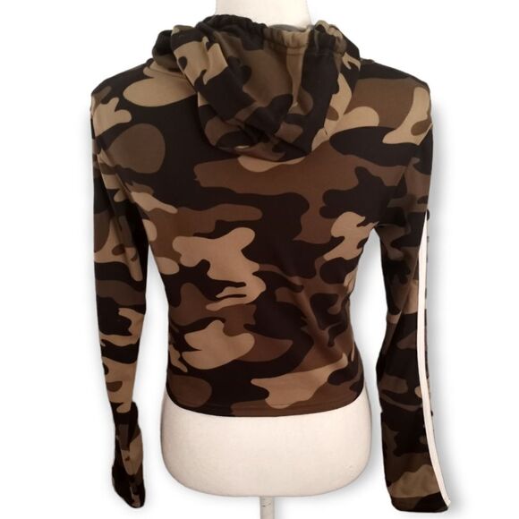 STREETWEAR SOCIETY GREEN CAMO CROP HOODIE SZ.L EUC - Picture 3 of 7